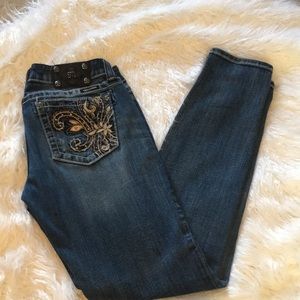 Miss Me Skinny Jeans in Size 31